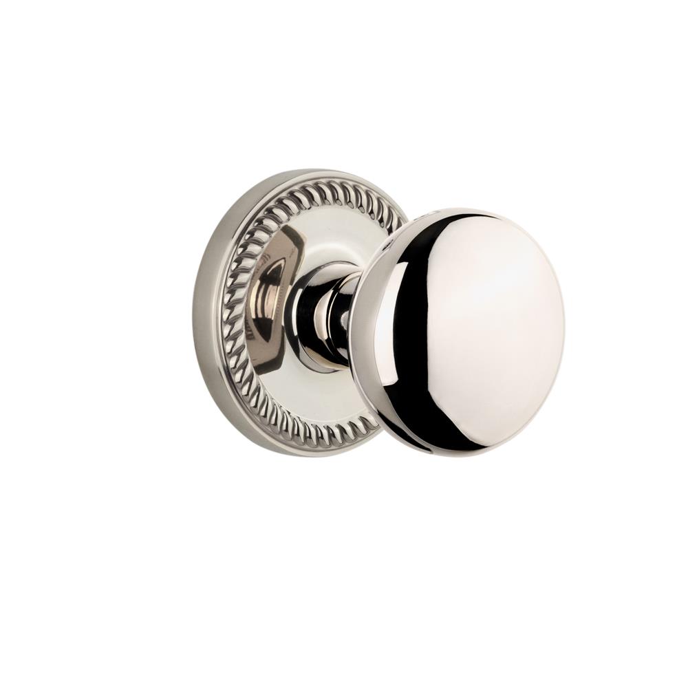 Grandeur by Nostalgic Warehouse NEWFAV Complete Passage Set Without Keyhole - Newport Rosette with Fifth Avenue Knob in Polished Nickel